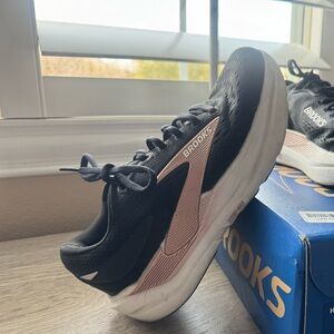 Brooks Ghost Max 3 | Black Rose Gold | Women’s Running Walking Shoes